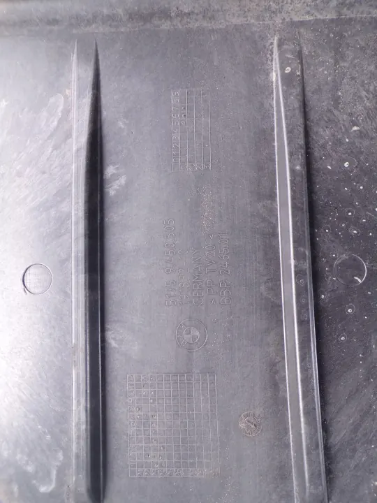 Takapuskurin kansilevy OEM 9450505 BMW X1 IX1 U11 image 6