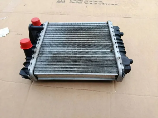 Radiador de agua adicional Skoda Superb VW ARTEON 2.0 TFSI OEM image 9