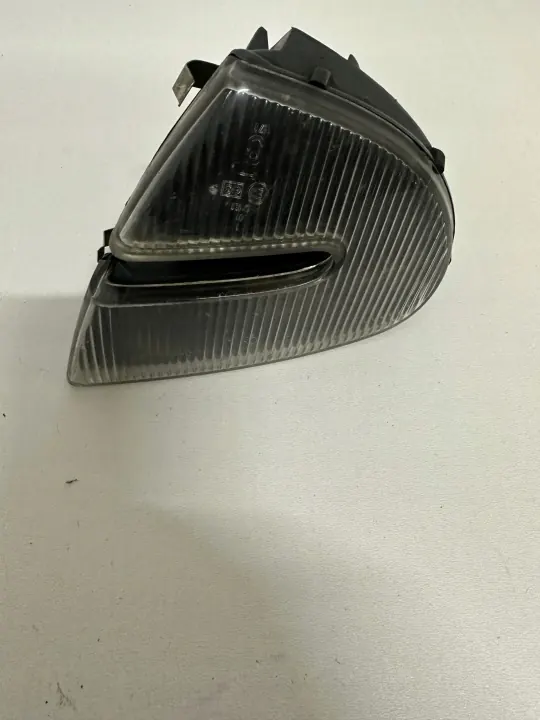Parachoques delantero derecho halógeno OEM H 2 12 25 Alfa Romeo 147 image 2