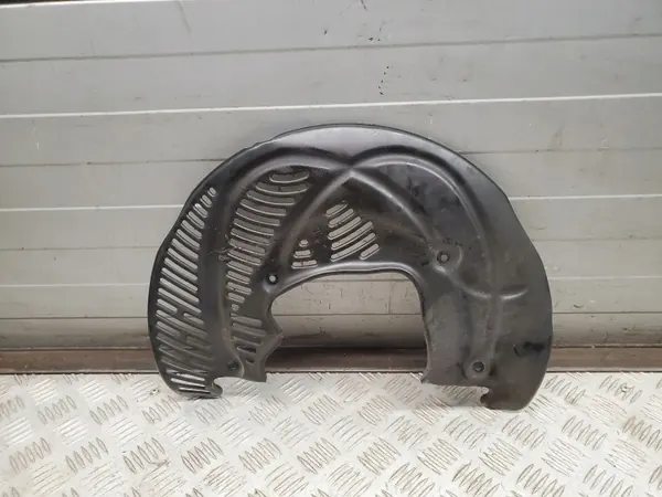 OEM 4M0615312H Etujarrukilpi oikea puoli image 3