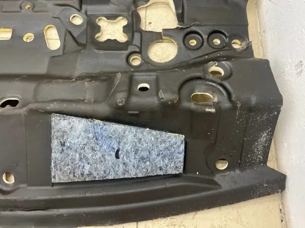 Isolation cloison OEM 9808101980 pour Opel Vivaro C image 3