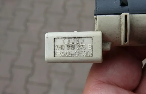 PDC Parkering Sensor Bak Audi A6 C6 04-08 7H0919275B LY7Q image 4
