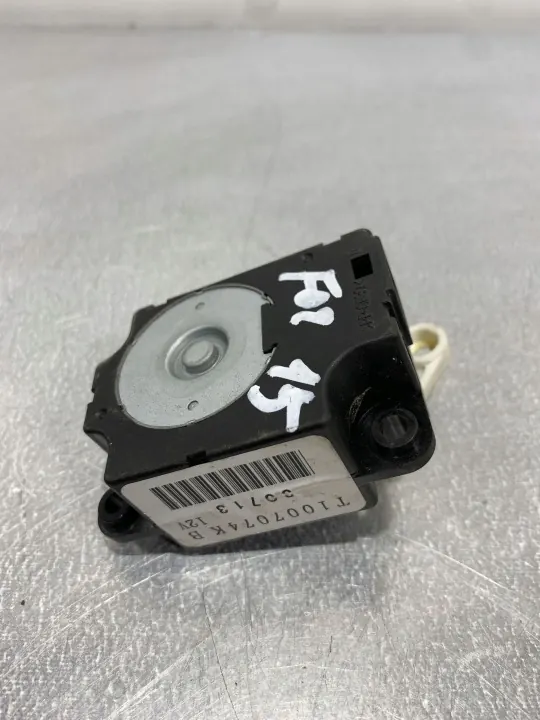 Subaru OE FBZ19336 Ventilatieklep - Gebruikt image 3
