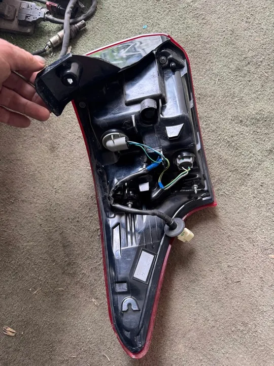 Mitsubishi ASX 2019+ Luz Trasera Izquierda image 6