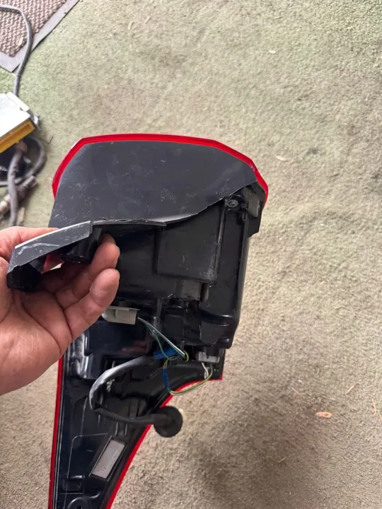 Mitsubishi ASX 2019+ Luz Trasera Izquierda image 7