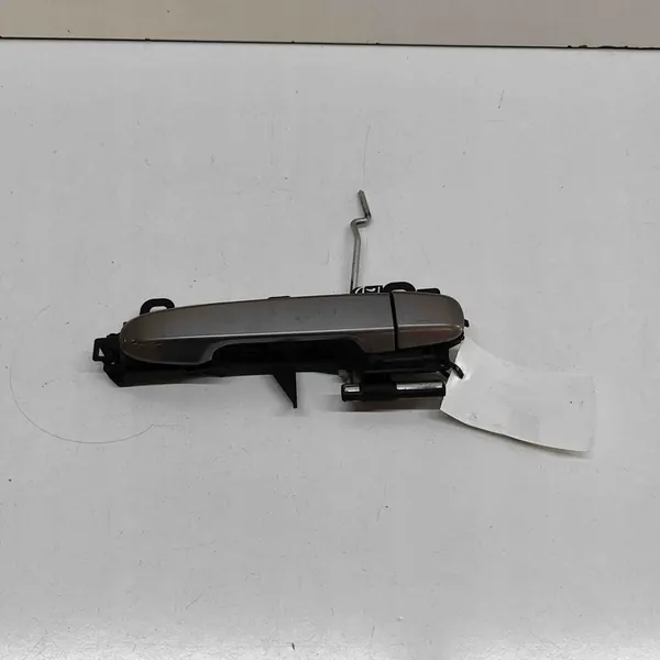 Oikean etuoven kahva Toyota Yaris III OEM image 2