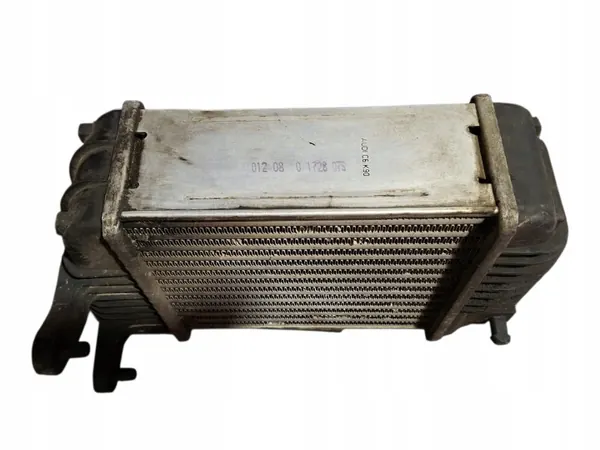 Intercooler droit Audi A6 C6 1.9 OEM 4F0145806R image 4