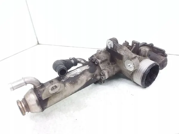 EGR Pakokaasujäähdytin 30774812 Volvo S60 I V70 II XC70 I XC90 I 2.4 D5 image 2