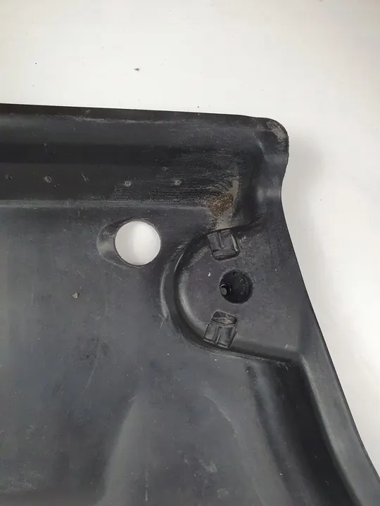 AUDI A4 B8 Underkörningsskydd Framsidan Vänster 8K0825201A image 5