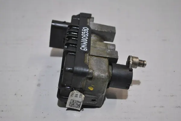 Actionneur de Turbo Citroen C5 III 6NW009550 image 2