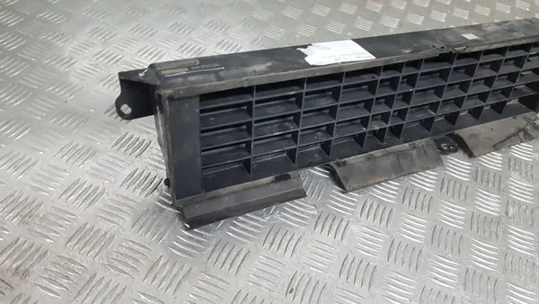 Grille de ventilation volant Nissan OE 62322HV80A image 3
