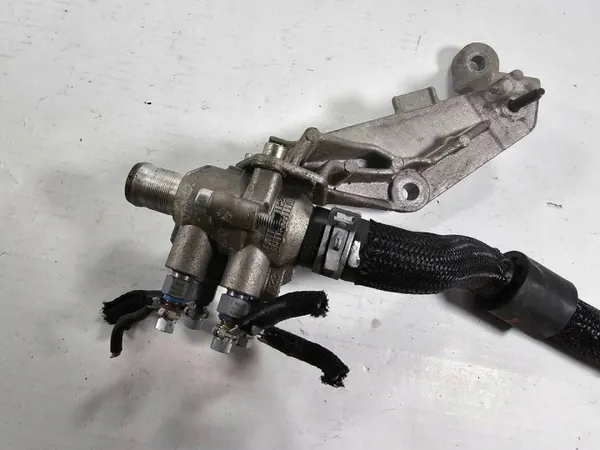 Renault Master 2.3 BiTurbo Lämmittimen Letkut OEM 110019707R image 3