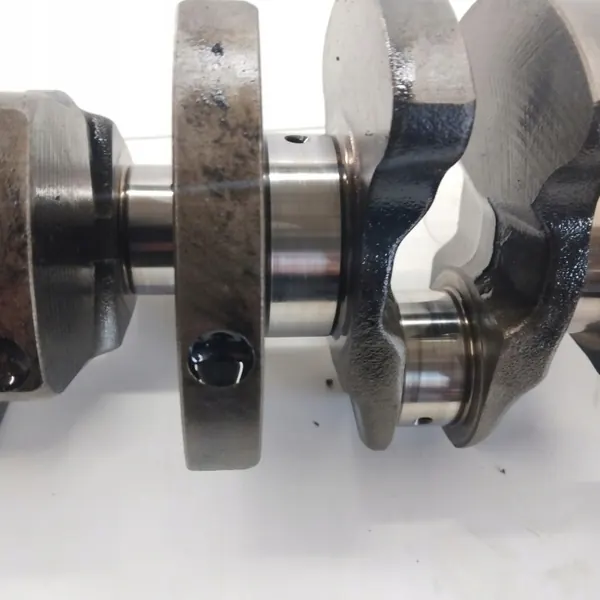 Kurbelwelle VOLVO S60 I 2.4 D5 OEM WAŁ KORBOWY image 3