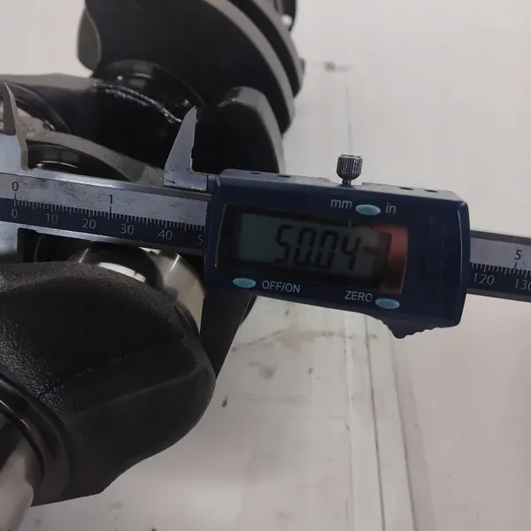 Kurbelwelle VOLVO S60 I 2.4 D5 OEM WAŁ KORBOWY image 7