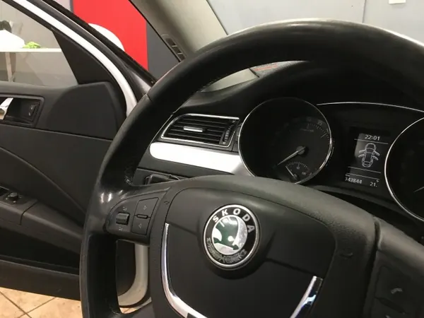 OEM dashboardconsole voor Skoda Superb II (08-13) image 6