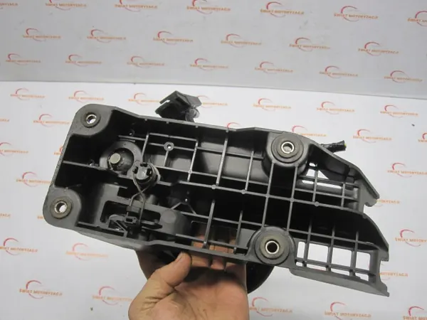 Nissan Juke I F15 Versnellingspook OEM 341011KG0B image 6