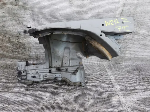 Mercedes W212 Classe E Painel Lateral Esquerdo OEM image 3