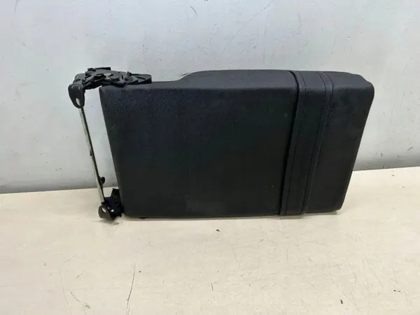 Käsinoja OEM 7P6885081N VW Touareg 7P5 2011 image 6