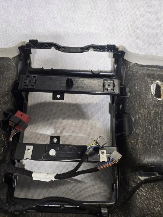 OEM PODSUFITKA TOUAREG II 7P Dakbekleding image 8