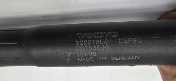 Baklucka aktuator Volvo V90 V90CC vänster höger 32227506 image 5