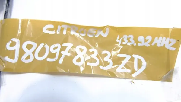 Comando Citroen OEM 98097833ZD - Estado Usado image 5