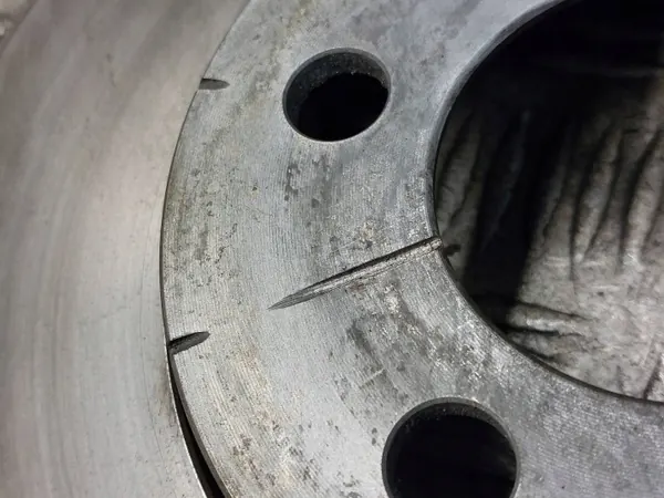 Bromsskivor + Belägg + Bromsok FR OEM Audi A3 image 9