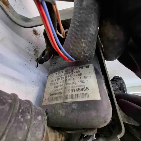 Mercedes W221 Webasto Lämmitys OEM A2215002698 image 7