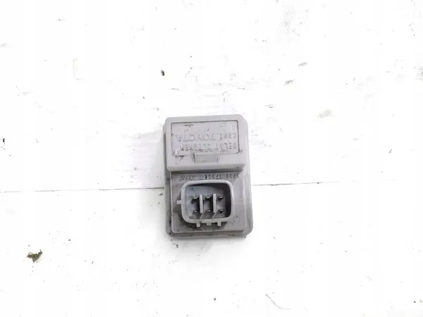 Relais Toyota Hilux (AN120, AN130) image 1