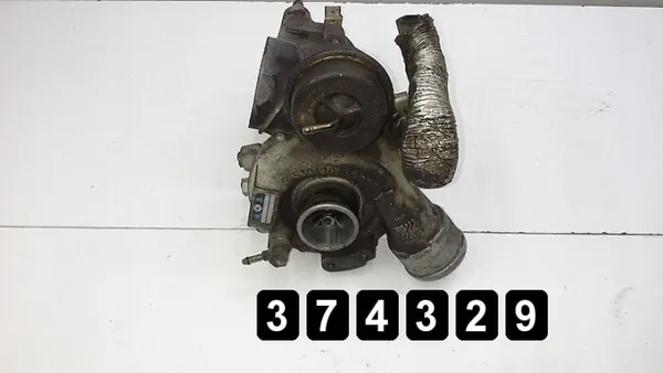 Käytetty VW Sharan turboahdin OEM 06A145703C image 2