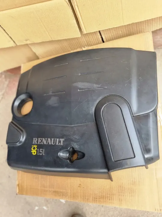 Ylämotorikansi Renault Clio III image 5