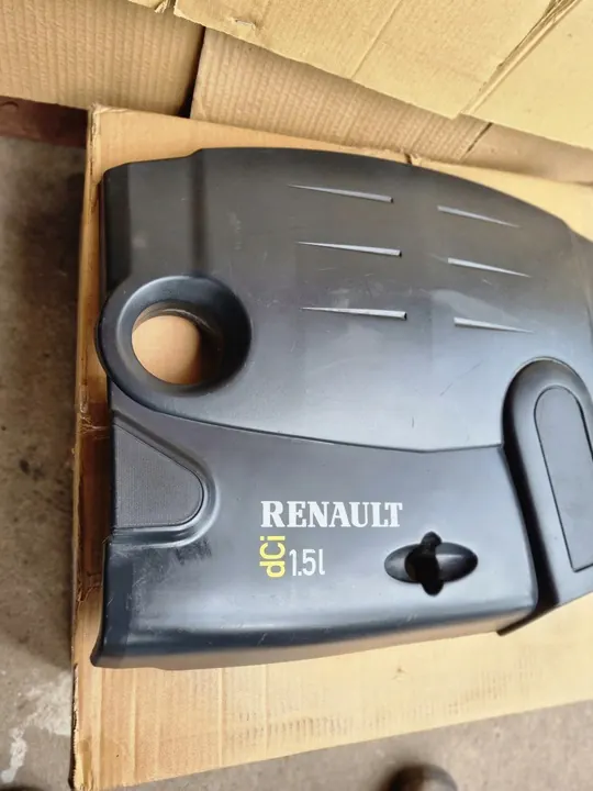 Ylämotorikansi Renault Clio III image 6