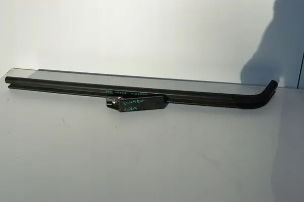 Rail guide porte droite OEM fhuskowron Renault Trafic image 2
