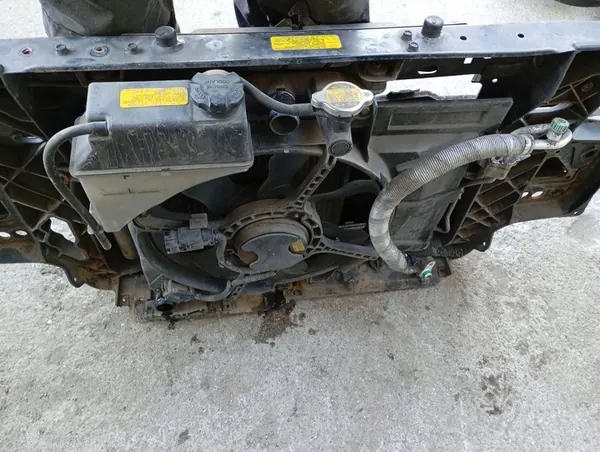 Hyundai Getz 1.1 Framsupport med Kylare image 3