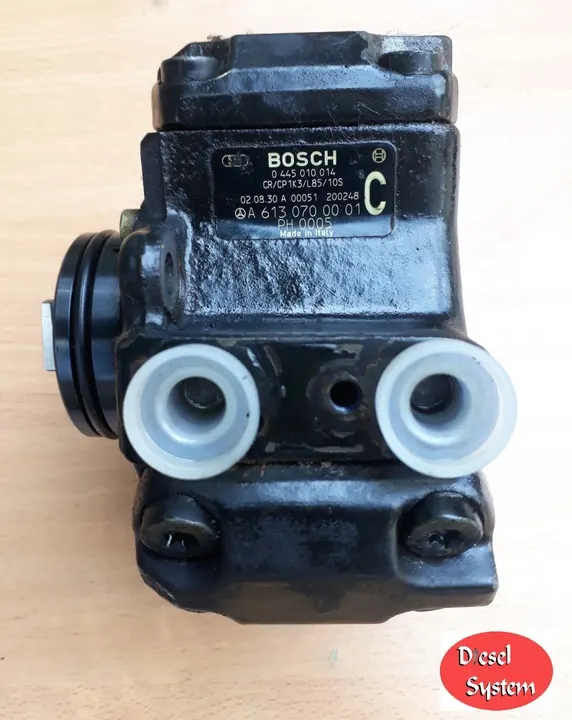 Brandstofpomp Mercedes-Benz E W210 0445010014 image 3