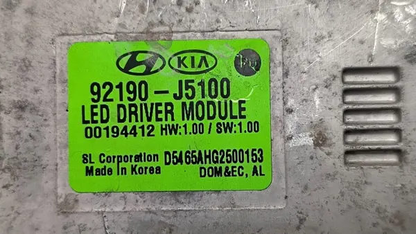 Conversor OEM 92190J5100 para KIA Stinger - Usado image 3