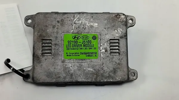 Conversor OEM 92190J5100 para KIA Stinger - Usado image 4