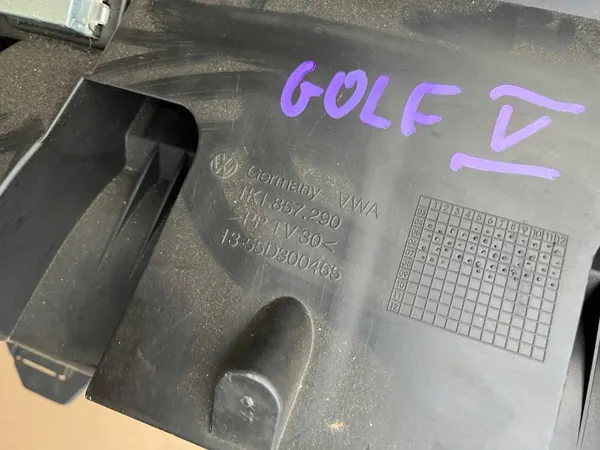 OEM 1K1857290 Kolfiber Handskfackslist VW Golf V image 5