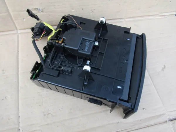 Interruptor OEM KOMBI 03' CD para Mercedes W211 image 8