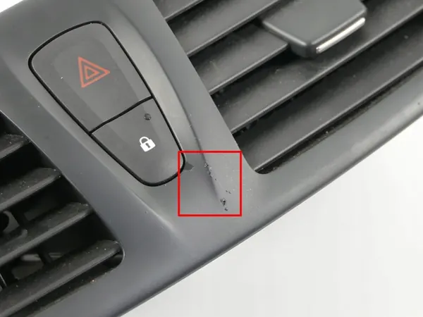 Grelha de ventilação central Renault Megane III 12-13 FL image 4