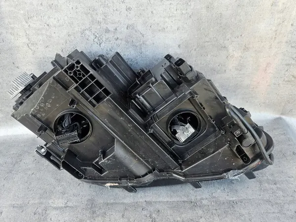 Farol dianteiro esquerdo VW Tiguan Full LED OEM 5NB941773D image 4