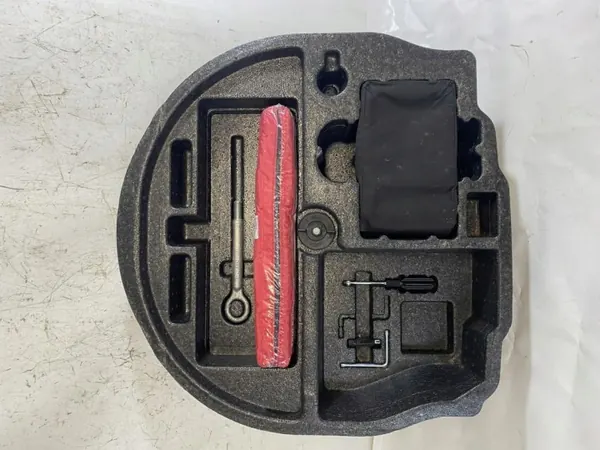 OEM 05210920763 Kofferbakmat set voor Fiat Tipo II image 2