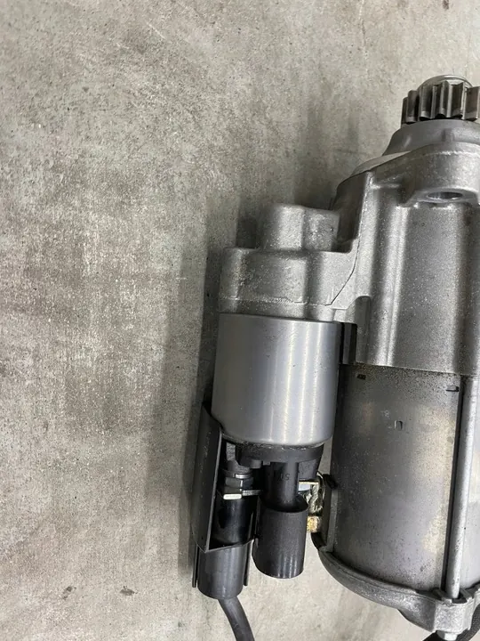 Arrancador Completo VW Audi 02E911022H image 3