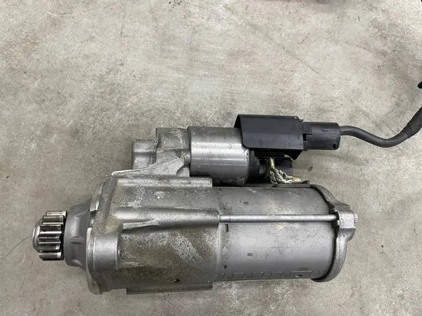Arrancador Completo VW Audi 02E911022H image 7