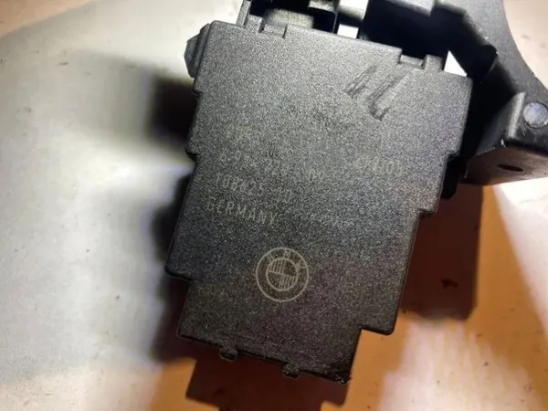 Contacteur d'allumage BMW OEM 10862610 pour Série 3 E90 image 4