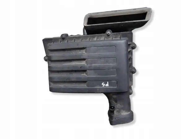 Luftfilterhus OEM 5Q0129618H för VW Passat B8 image 2