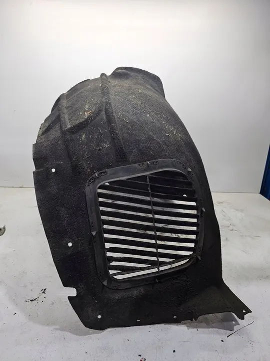 Right Front Wheel Arch Audi Q7 4L 4L0809962C image 9