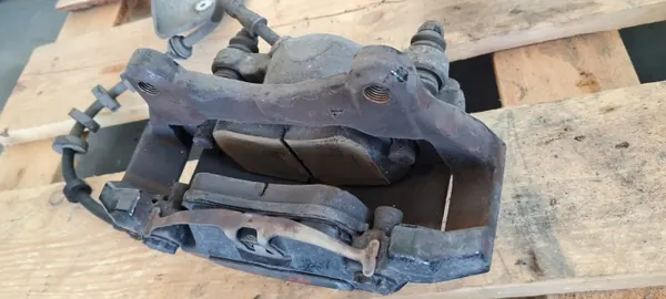 Étriers de frein avant PAGID pour Audi S4 B8 A4 image 8