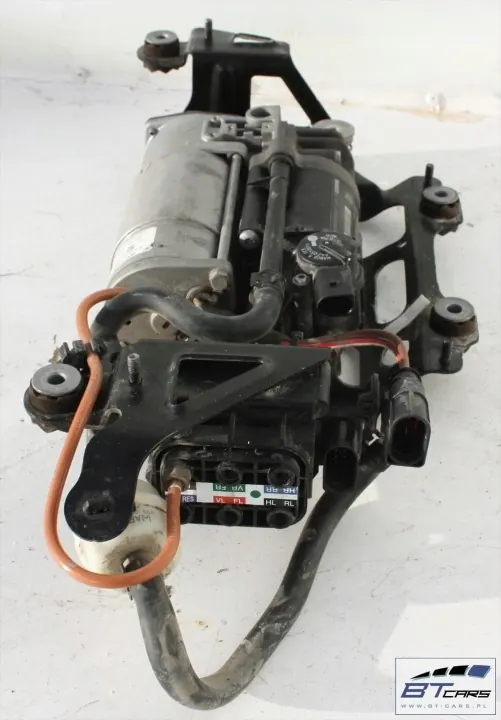 Audi A8 Fjädringskompressor OEM 4H0616005C Begagnad image 8