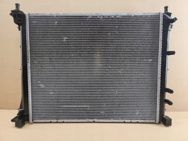 Radiador de agua Fiat 500 Panda Ford Ka image 3