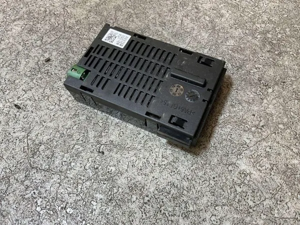 USB-portti OEM 2G6035726 VW Transporter T6:lle image 3